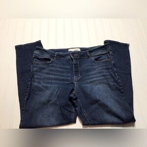 Cato Dark Blue MidRise Straight Leg 14p Jeans. (0204)